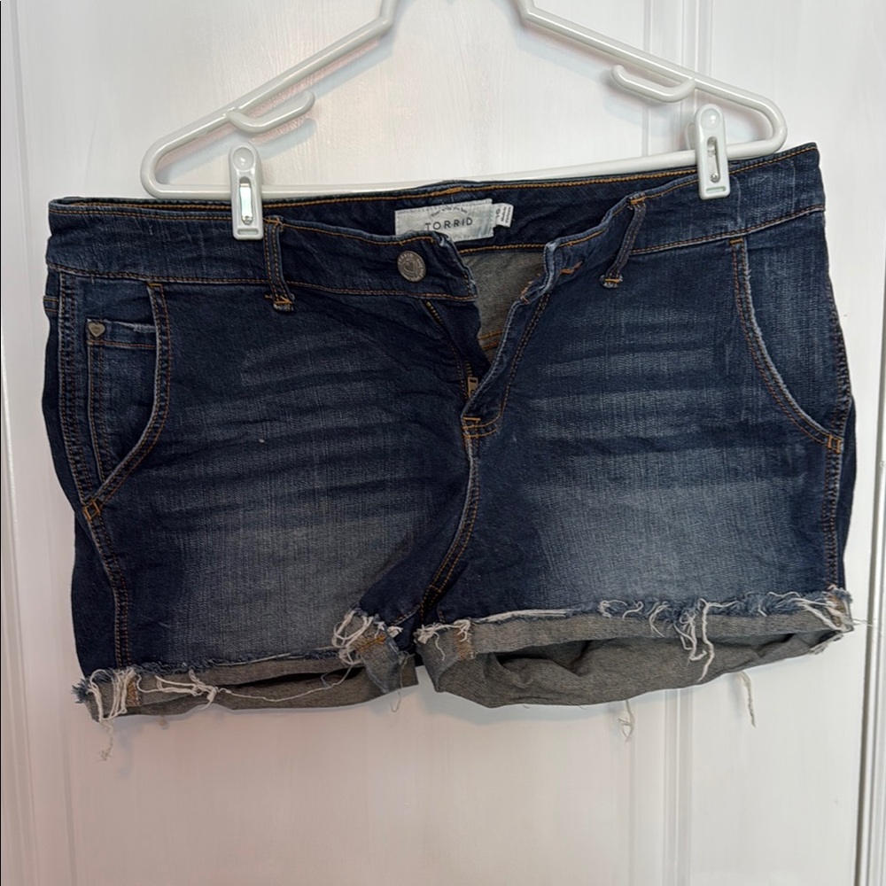 Torrid Women's Blue Denim Shorts size 16
